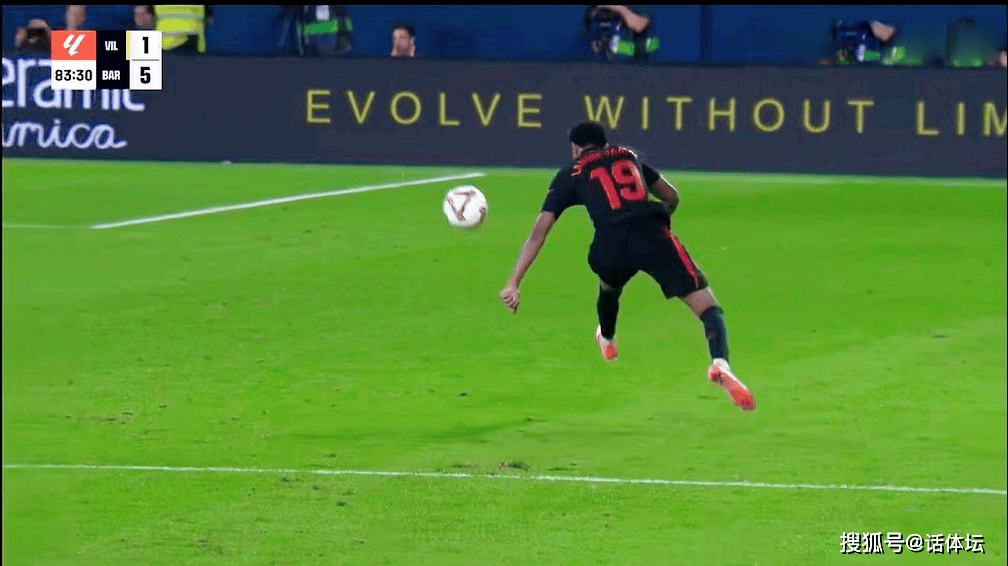 -巴萨中场发威破门，比利亚雷亚尔客场大胜