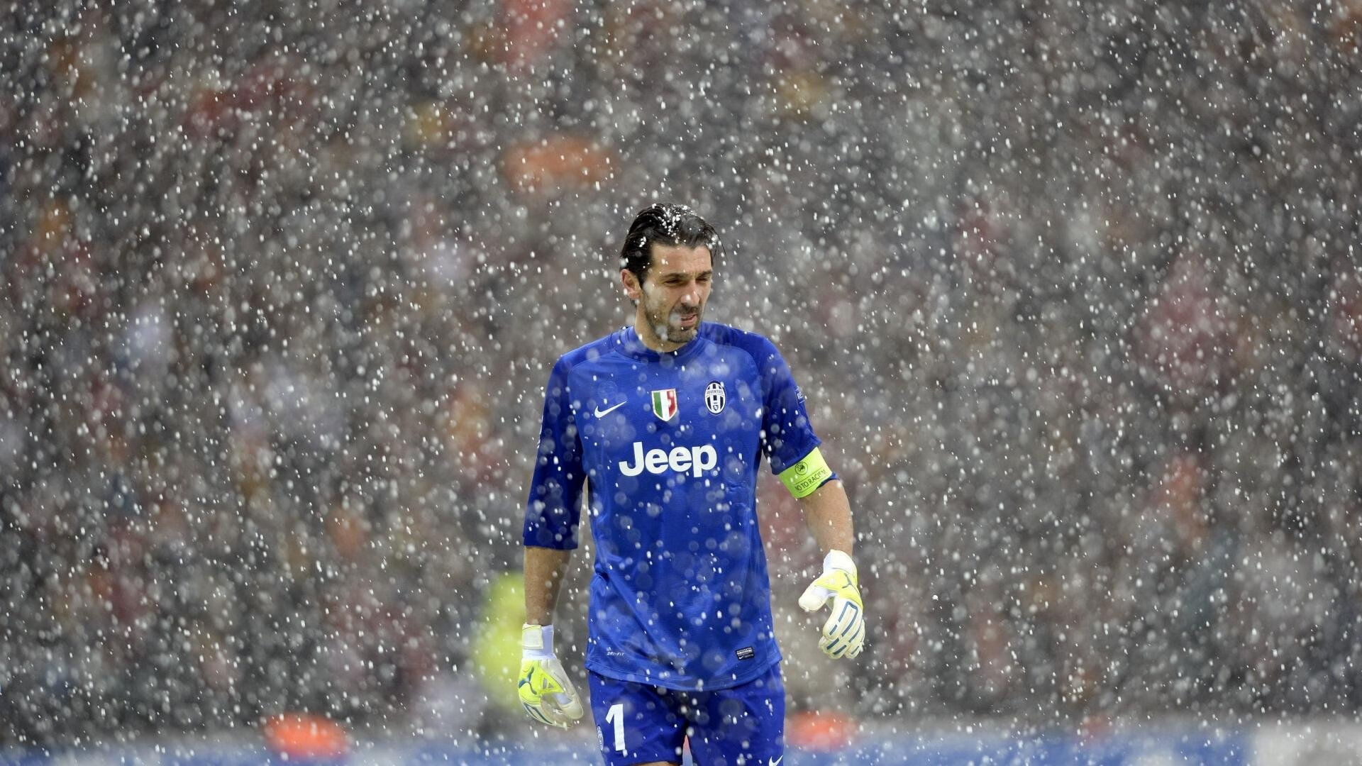 伊拉克少年巴黎扬威，阿坎吉德甲封神，足球世界里的平行奇迹