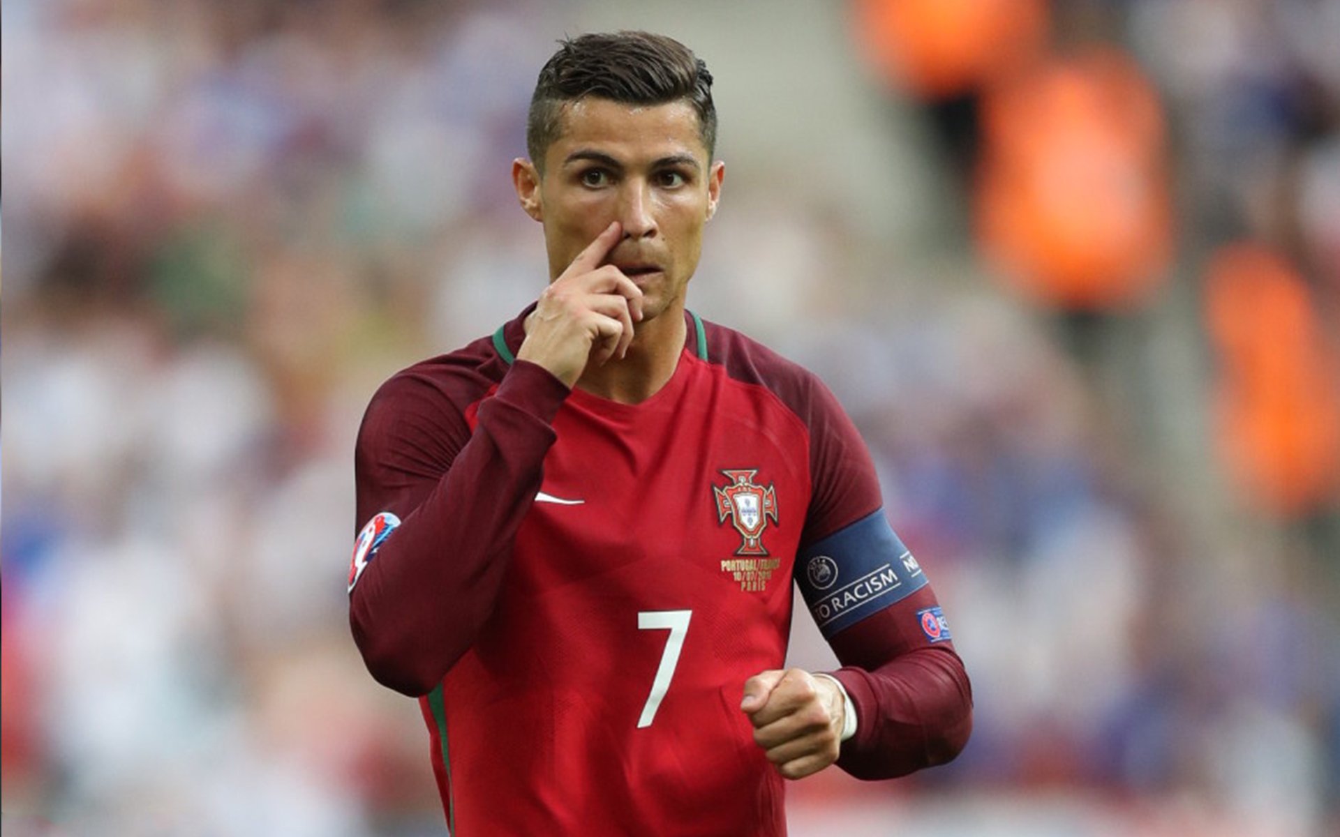 欧冠淘汰赛之夜，布克攻防两端统治